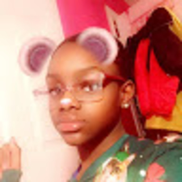 lauren_ofc